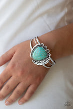 Load image into Gallery viewer, Paparazzi's Natures Bounty - Blue bracelet
