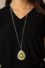 Load image into Gallery viewer, Paparazzi's Retro Prairies - Yellow necklace