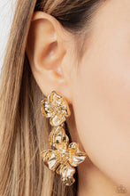 Load image into Gallery viewer, Paparazzi's Gilded Grace - Gold post earrings
