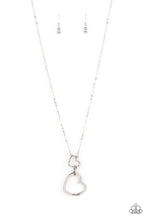Load image into Gallery viewer, Paparazzi's Grandma Glow - White necklace

