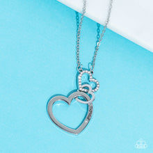 Load image into Gallery viewer, Paparazzi's Grandma Glow - White necklace
