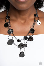 Load image into Gallery viewer, Paparazzi's Hammered Horizons - Black necklace
