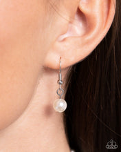 Load image into Gallery viewer, Paparazzi's Radiant Rosette - Pink &amp; Pearl necklace (Choker)
