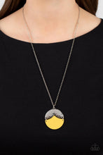 Load image into Gallery viewer, Paparazzi's Seaside Sabbatical - Yellow necklace
