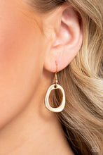 Load image into Gallery viewer, Paparazzi's Tranquil Trickle - Gold necklace
