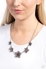 Load image into Gallery viewer, Paparazzi's Wallflower Wonderland - Purple necklace
