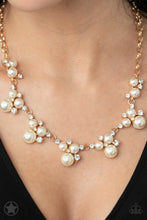 Load image into Gallery viewer, Paparazzi's Toast To Perfection - Gold Pearl necklace (Blockbusters)
