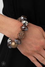 Load image into Gallery viewer, Paparazzi's All Cozied Up - Brown/Copper bracelet (Blockbusters)
