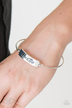 Load image into Gallery viewer, Paparazzi's Hustle Hard - Silver bracelet
