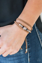 Load image into Gallery viewer, Paparazzi's Find Your Way - Black Urban bracelet
