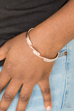 Load image into Gallery viewer, Paparazzi's Traditional Twist - Rose Gold bracelet
