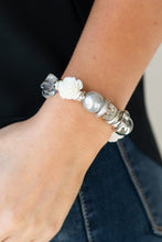 Load image into Gallery viewer, Paparazzi's Here I Am - Silver Pearl bracelet
