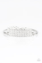Load image into Gallery viewer, Paparazzi's Top-Class - White bracelet
