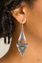 Load image into Gallery viewer, Paparazzi's El Paso Edge - Green earrings
