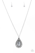Load image into Gallery viewer, Paparazzi's Total Tranquility - Silver necklace
