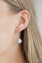 Load image into Gallery viewer, Paparazzi's Pleasant Prom - Silver necklace
