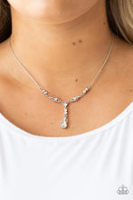 Load image into Gallery viewer, Paparazzi's Diva Dazzle - White necklace
