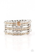 Load image into Gallery viewer, Paparazzi's The Dealmaker - Brown ring

