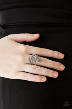 Load image into Gallery viewer, Paparazzi's Make Waves - Silver ring
