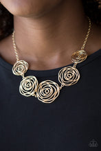 Load image into Gallery viewer, Paparazzi's Rosy Rosette - Gold necklace
