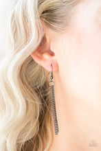 Load image into Gallery viewer, Paparazzi's Fiercely Fall - Black necklace
