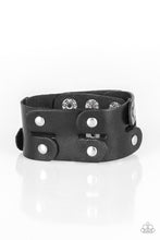 Load image into Gallery viewer, Paparazzi's Downright Desperado - black Urban Men bracelet
