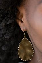 Load image into Gallery viewer, Paparazzi's Trail Ware - Brass earrings
