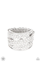 Load image into Gallery viewer, Paparazzi's The Millionaire's Club - White ring (Blockbusters)
