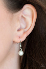 Load image into Gallery viewer, Paparazzi's Very Valentine - White Pearl necklace
