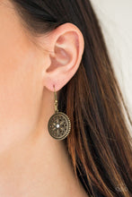 Load image into Gallery viewer, Paparazzi's Written In the STAR LILLIES - Brass necklace
