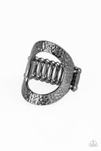 Load image into Gallery viewer, Paparazzi's Tour de Contour - Black ring
