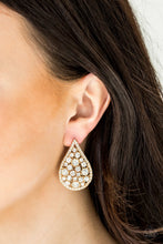 Load image into Gallery viewer, Paparazzi's REIGN-Storm - Gold post earrings
