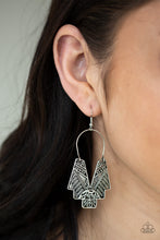Load image into Gallery viewer, Paparazzi's Alternative ARTIFACTS - Silver earrings
