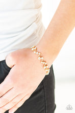 Load image into Gallery viewer, Paparazzi's Starlit Stunner - Gold bracelet
