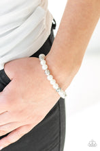 Load image into Gallery viewer, Paparazzi's Poised For Perfection - White Pearl bracelet
