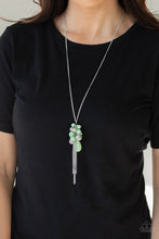 Load image into Gallery viewer, Paparazzi's It's A celebration - Green necklace
