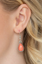 Load image into Gallery viewer, Paparazzi's Jaw-Dropping Diva - Orange necklace
