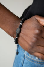 Load image into Gallery viewer, Paparazzi's Makes Perfect SENSEI - Black Urban Men bracelet
