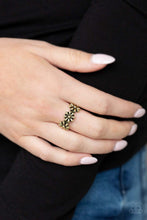 Load image into Gallery viewer, Paparazzi's Daisy Dapper - Brass ring
