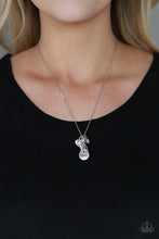 Load image into Gallery viewer, Paparazzi's That's My Mom - Pink necklace
