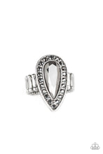 Load image into Gallery viewer, Paparazzi's Majestic Mayhem - Silver ring
