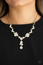 Load image into Gallery viewer, Paparazzi's Inner Light - Gold necklace
