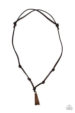 Load image into Gallery viewer, Paparazzi's Magnetism - Copper Urban Men necklace
