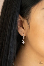 Load image into Gallery viewer, Paparazzi's Modern Day Moonshine - White necklace
