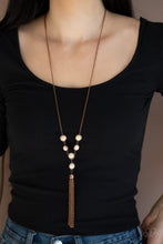 Load image into Gallery viewer, Paparazzi's Rural Heiress - Copper necklace
