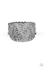 Load image into Gallery viewer, Paparazzi's Industrial Indentation - Black ring
