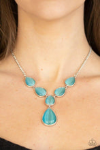 Load image into Gallery viewer, Paparazzi's Dewy Decadence - Blue necklace
