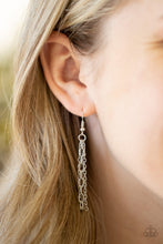 Load image into Gallery viewer, Paparazzi's Free-Spirited Forager - Pink necklace
