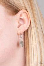 Load image into Gallery viewer, Paparazzi's Trailblazing Trinket - Multi necklace
