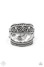 Load image into Gallery viewer, Paparazzi's Texture Tantrum - Silver ring (Fashion Fix)
